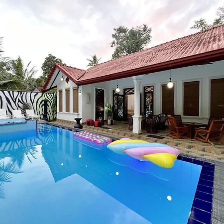 Hotel Secret Garden Hikkaduwa Exterior foto