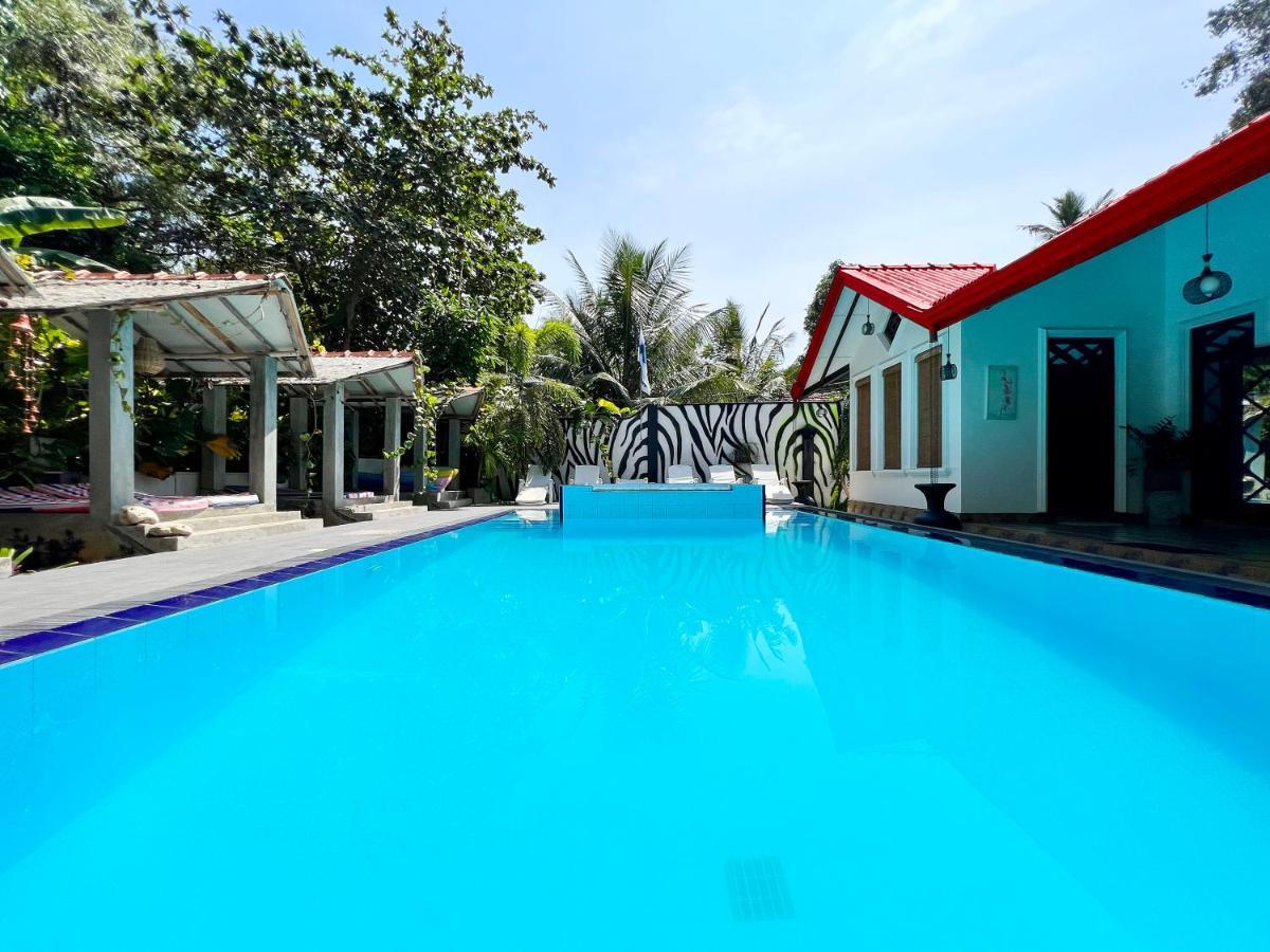 Hotel Secret Garden Hikkaduwa Exterior foto
