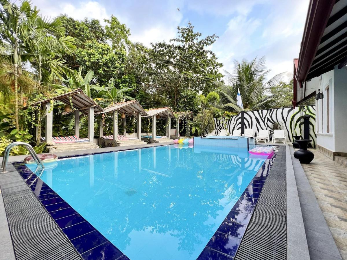 Hotel Secret Garden Hikkaduwa Exterior foto