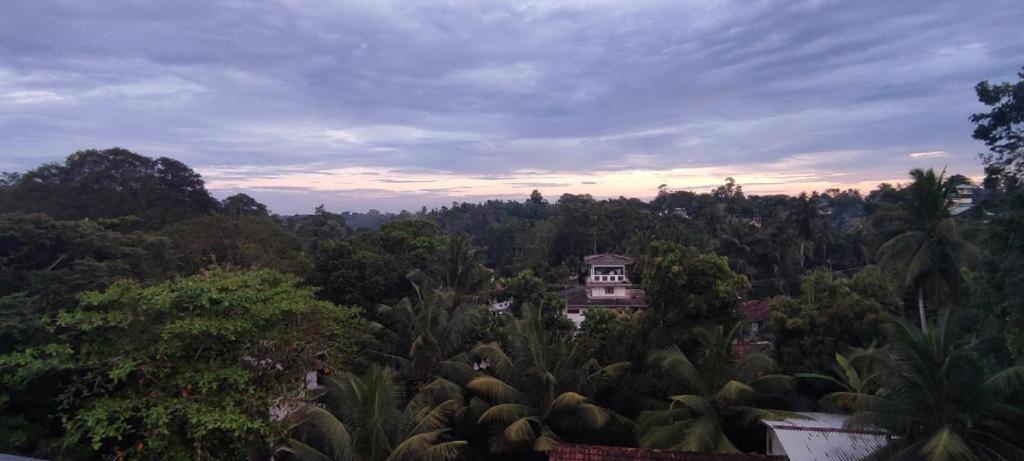 Hotel Secret Garden Hikkaduwa Exterior foto