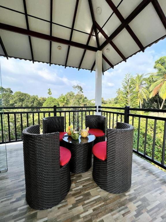 Hotel Secret Garden Hikkaduwa Exterior foto